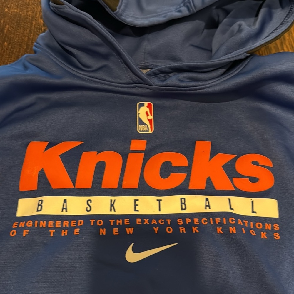 Nike Kids Blue Knicks Hoodie. Youth size medium - Picture 10 of 12